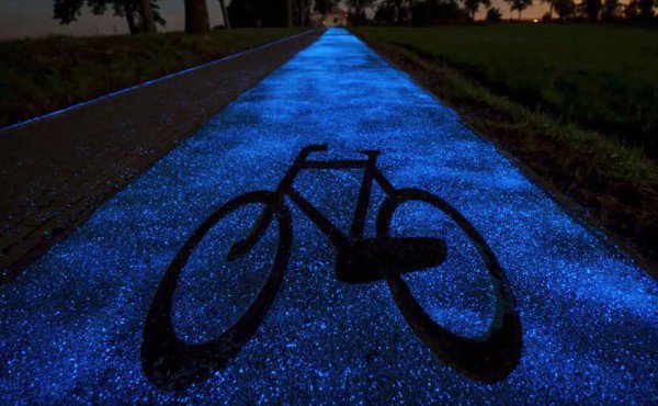 glow in the dark bike path1