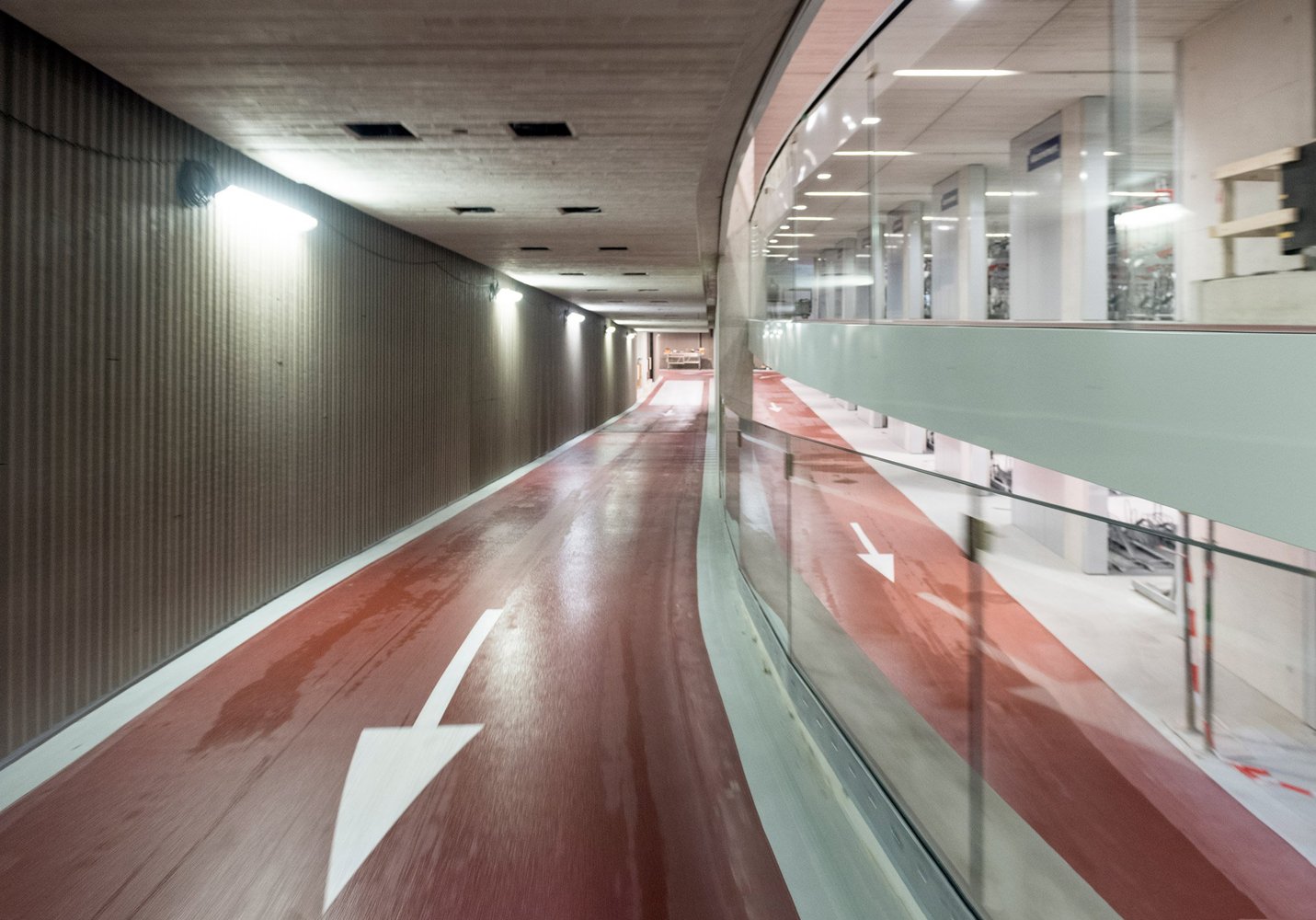 Worlds largest bike parking lot4